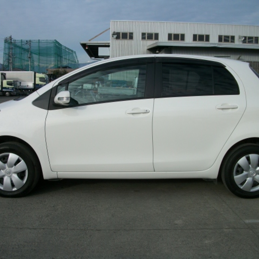 トヨタ・ヴィッツ